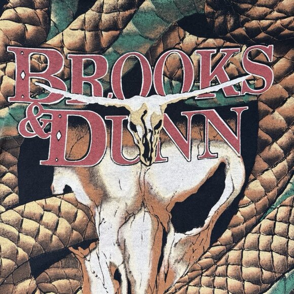 Vintage 1993 Brooks & Dunn Snake Skull All Over Print T-Shirt Single Stitch L - Picture 4 of 11